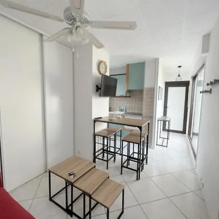 Joli Studio Avec Superbe Vue 2gl5a7 *